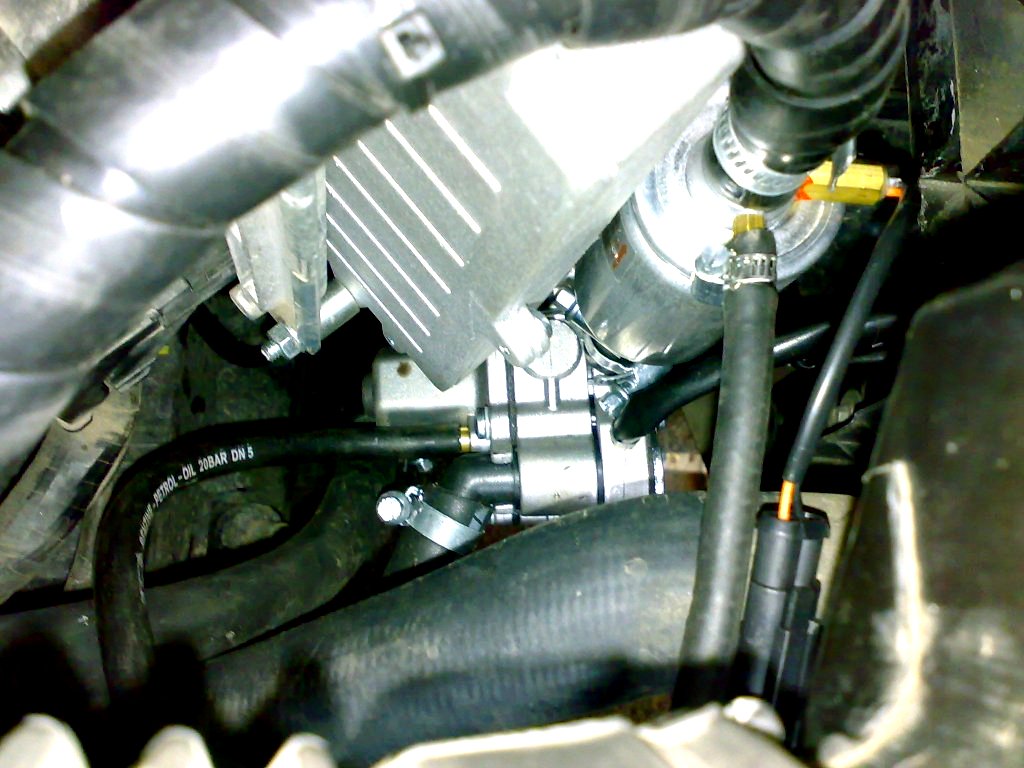 Ford Fusion 1.4i mot FXJA (2).jpg