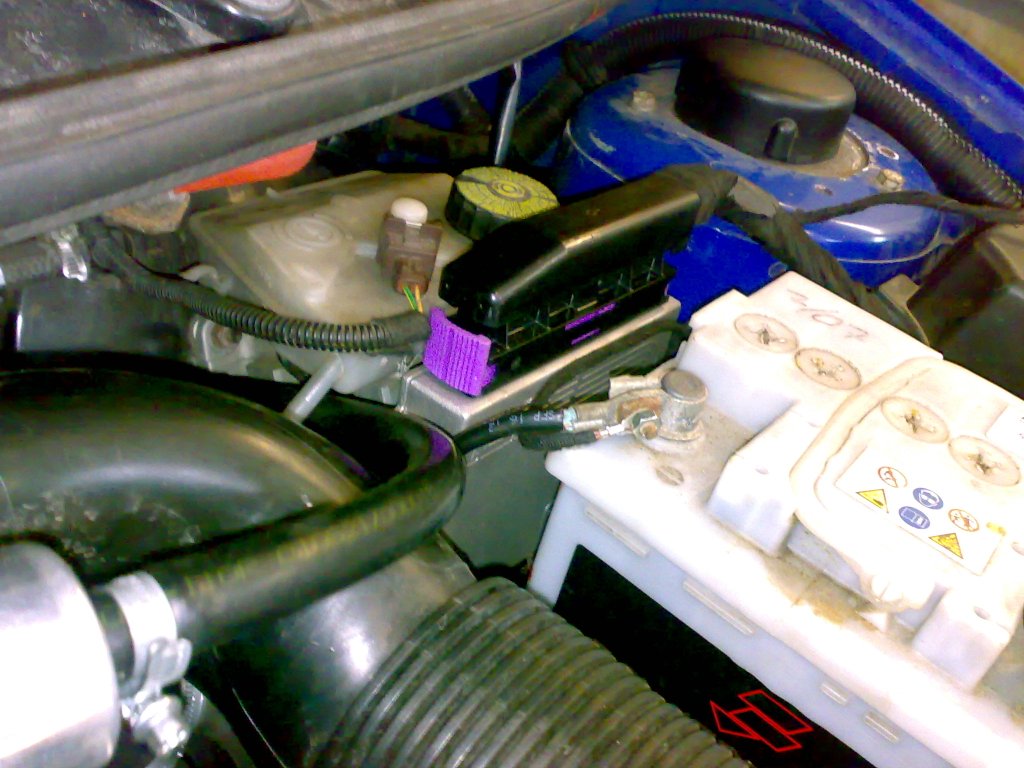 Peugeot 206 1.4i mot.KFW (6).jpg