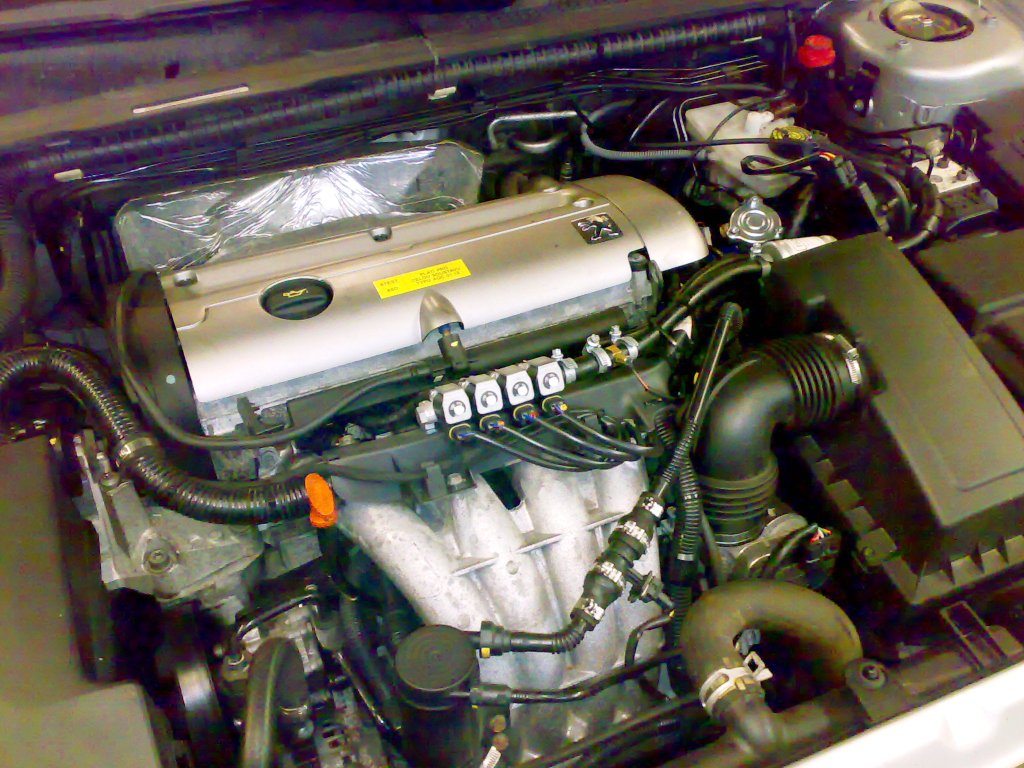 Peugeot 406 2.2 (5).jpg