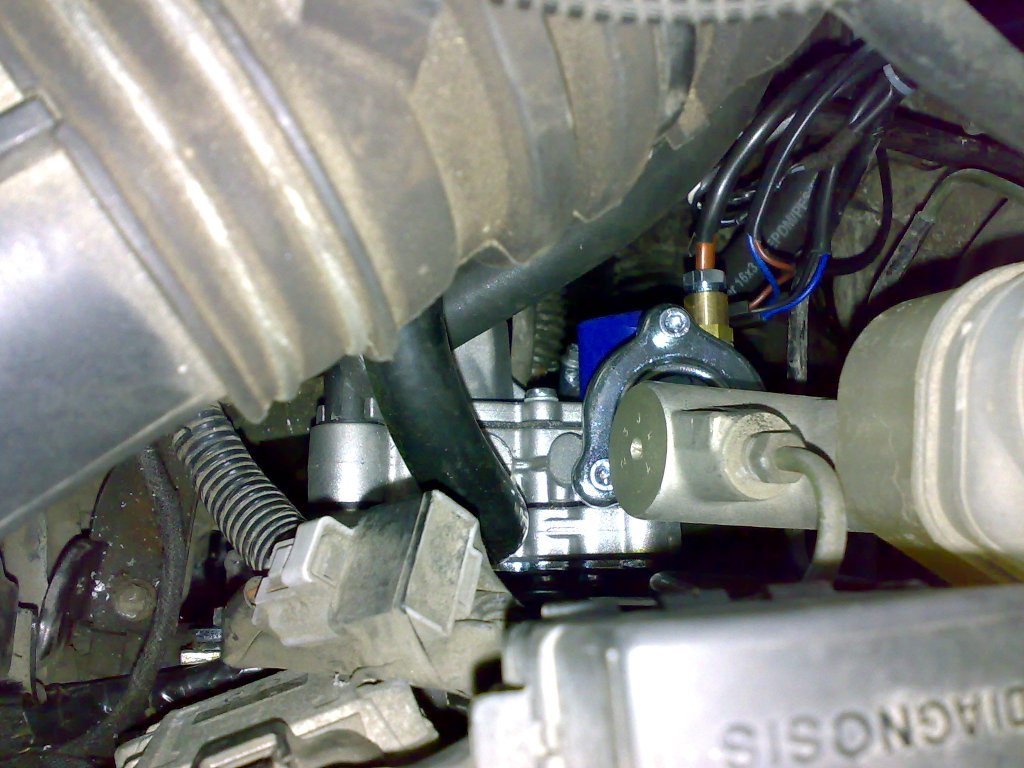 Toyota CarinaE 1.6 mot.4AFE (4).jpg
