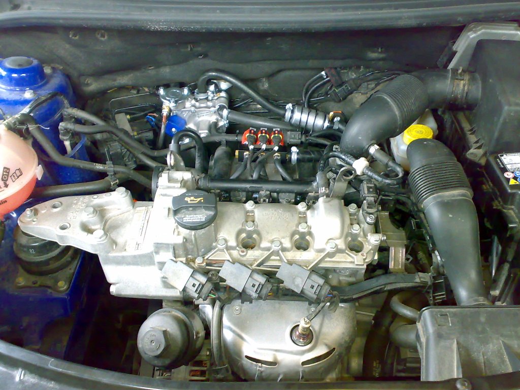 Škoda Fabia 1.2 mot.BBM (3).jpg
