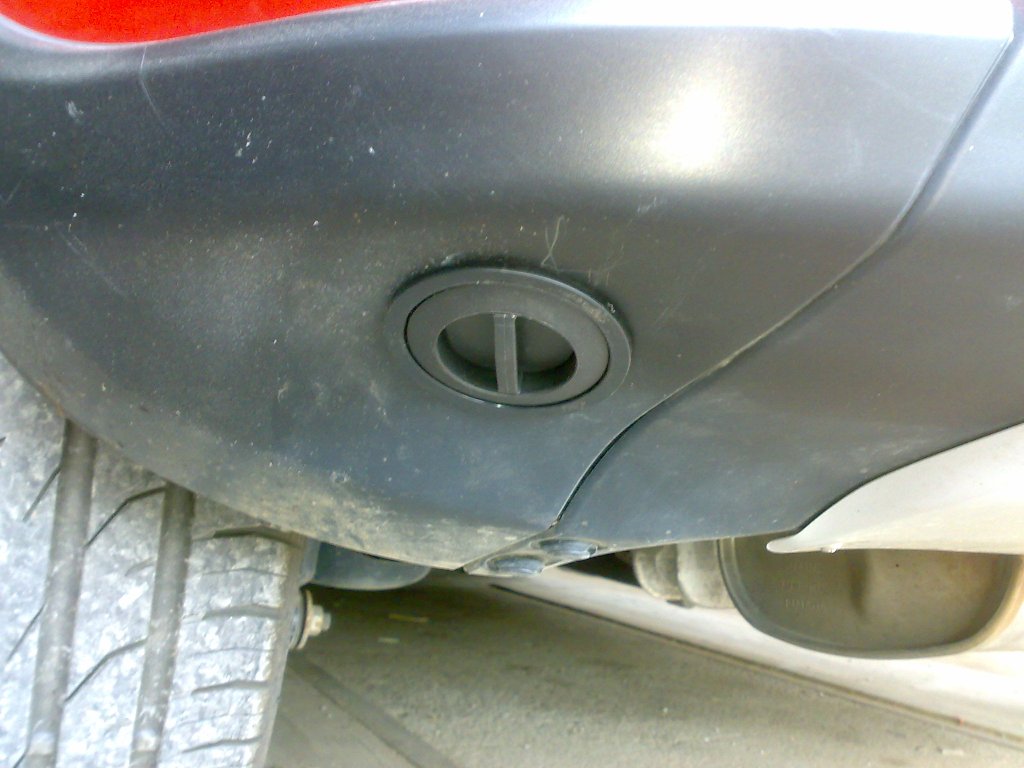 Suzuki SX4 (8).jpg